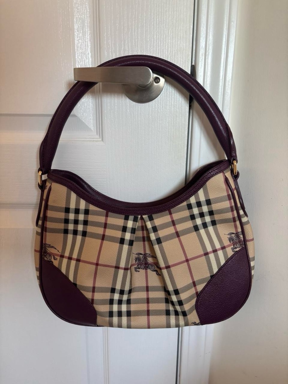 Vintage Y2K Burberry Haymarket Check Pleated Hobo Shoulder Bag Burgundy Leather